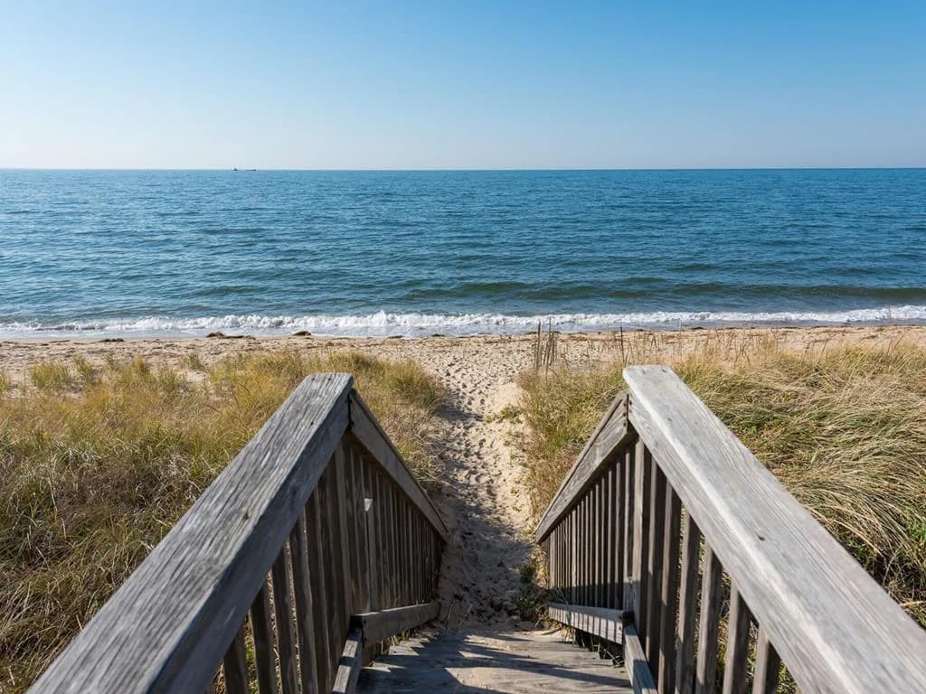 The historic life-saving station above the dunes at Coast Guard Beach