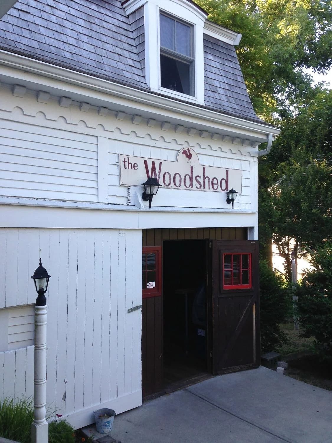 The Brewster Inn & Chowder House exterior