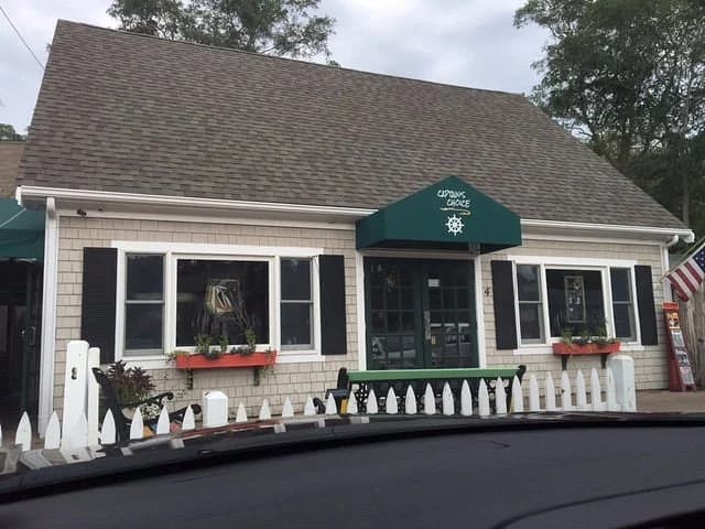 Captain's Choice Restaurant exterior