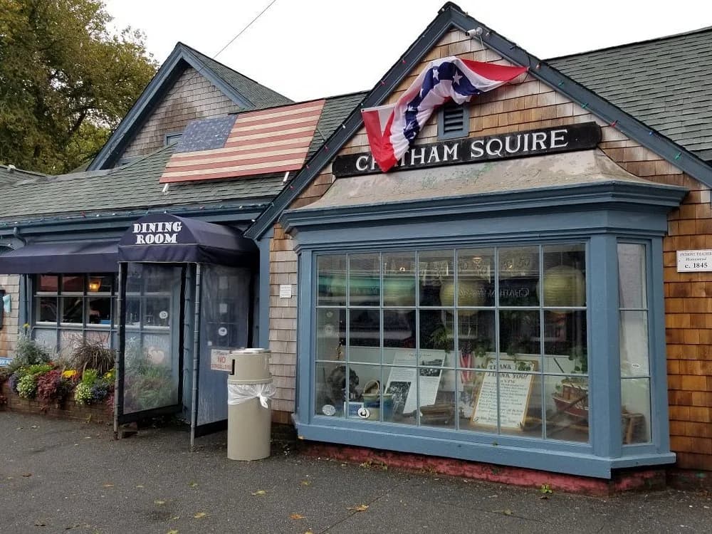 Chatham Squire restaurant exterior
