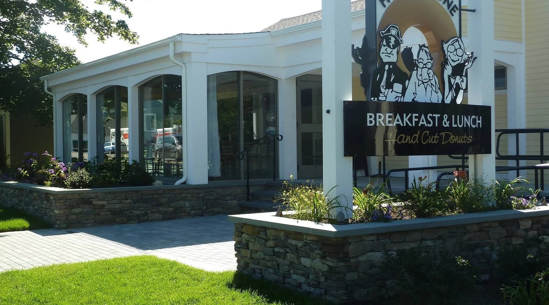 Coffee and donuts at Hole in One
