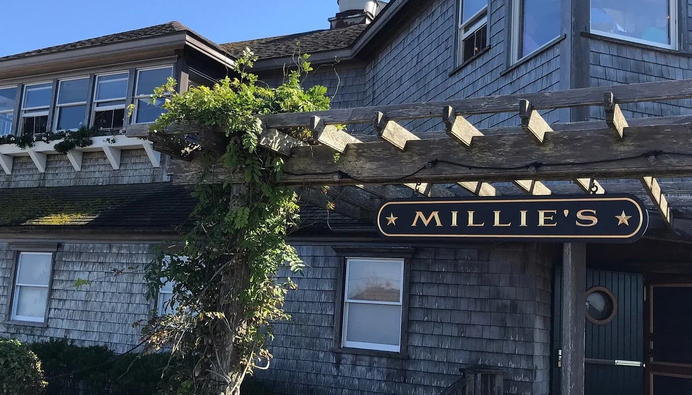 String-lit patio at Millie’s in Madaket