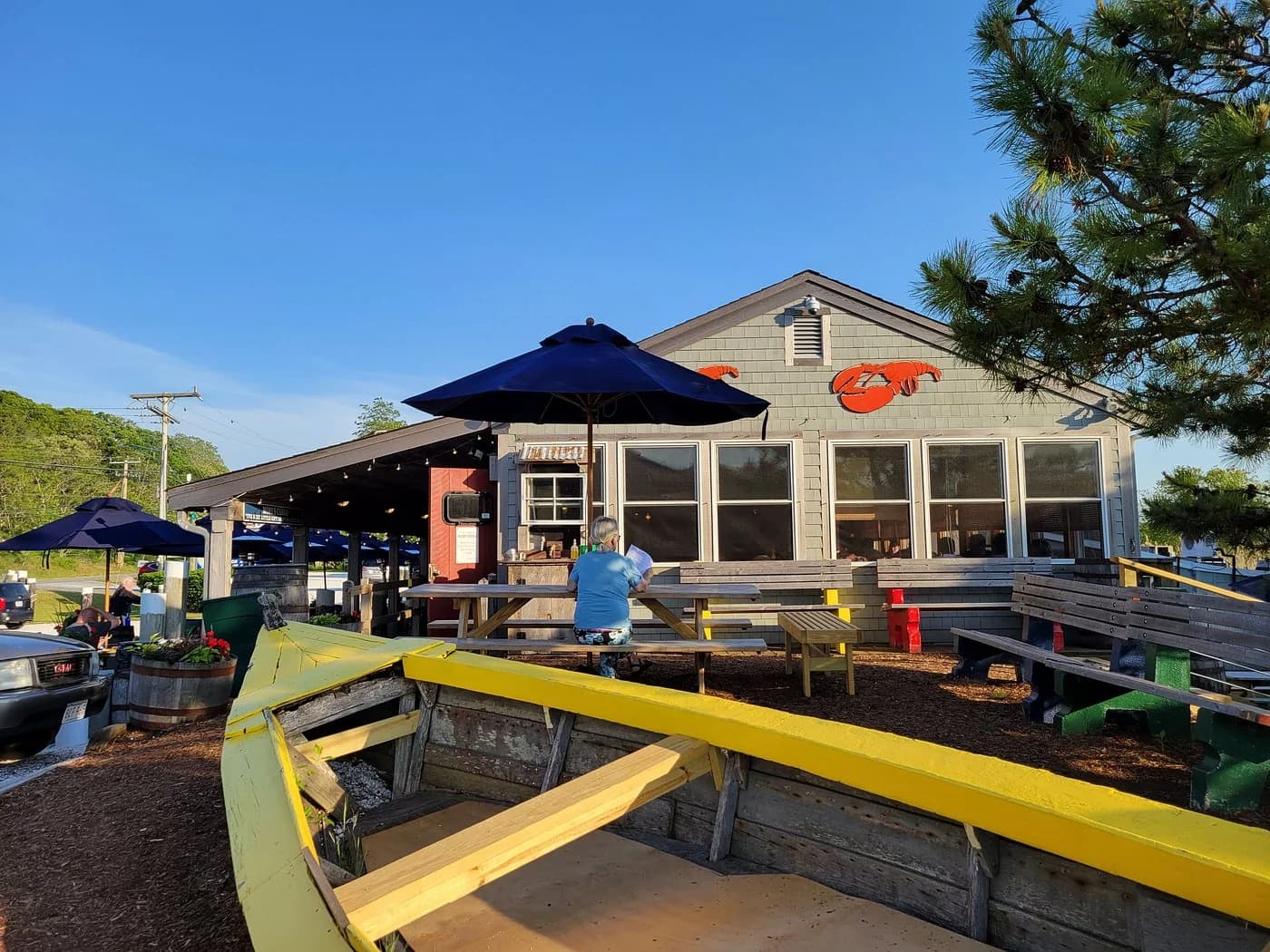 Moby Dick's casual seafood restaurant outdoor seating
