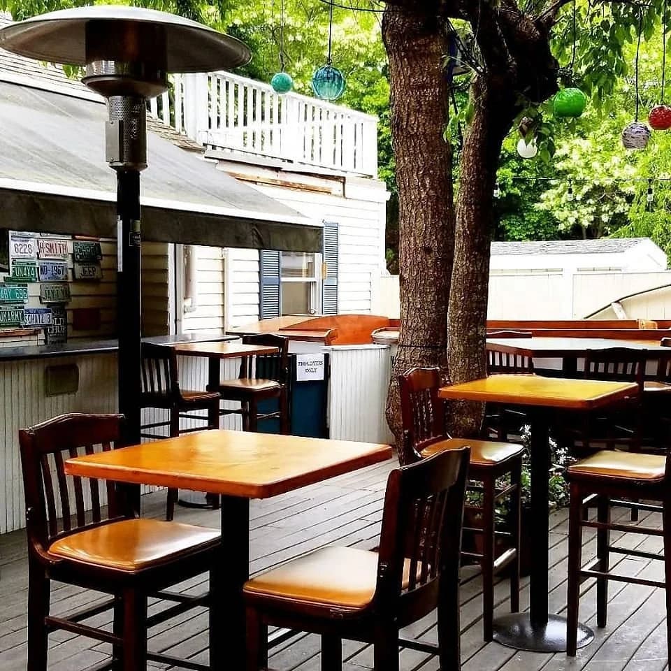 The tavern bar at Oliver’s & Planck’s Tavern