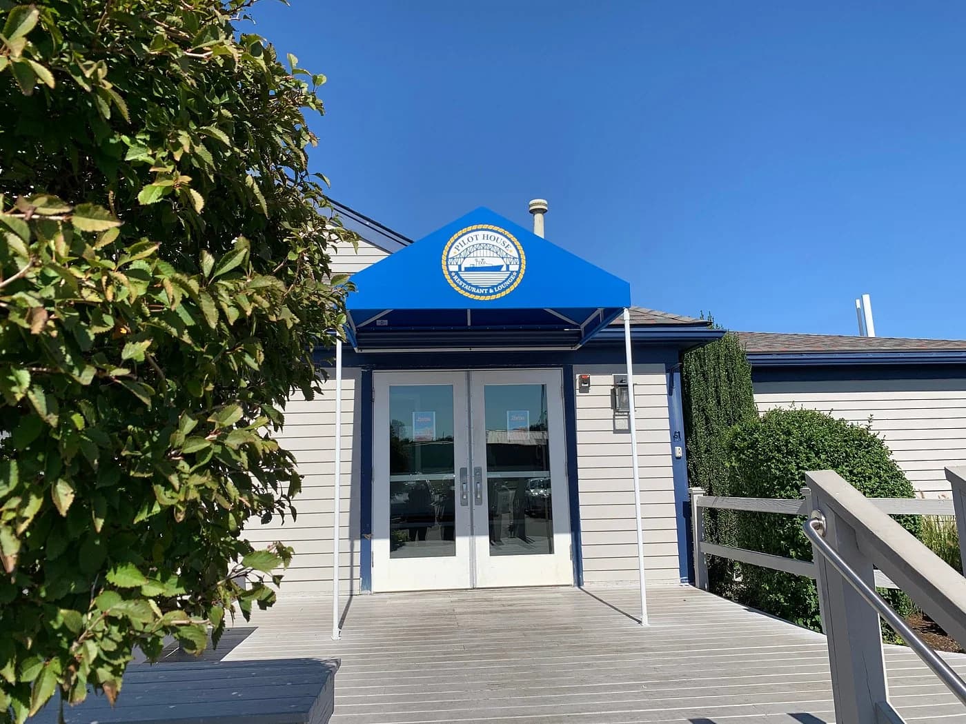 The Pilot House Restaurant & Lounge above the Cape Cod Canal