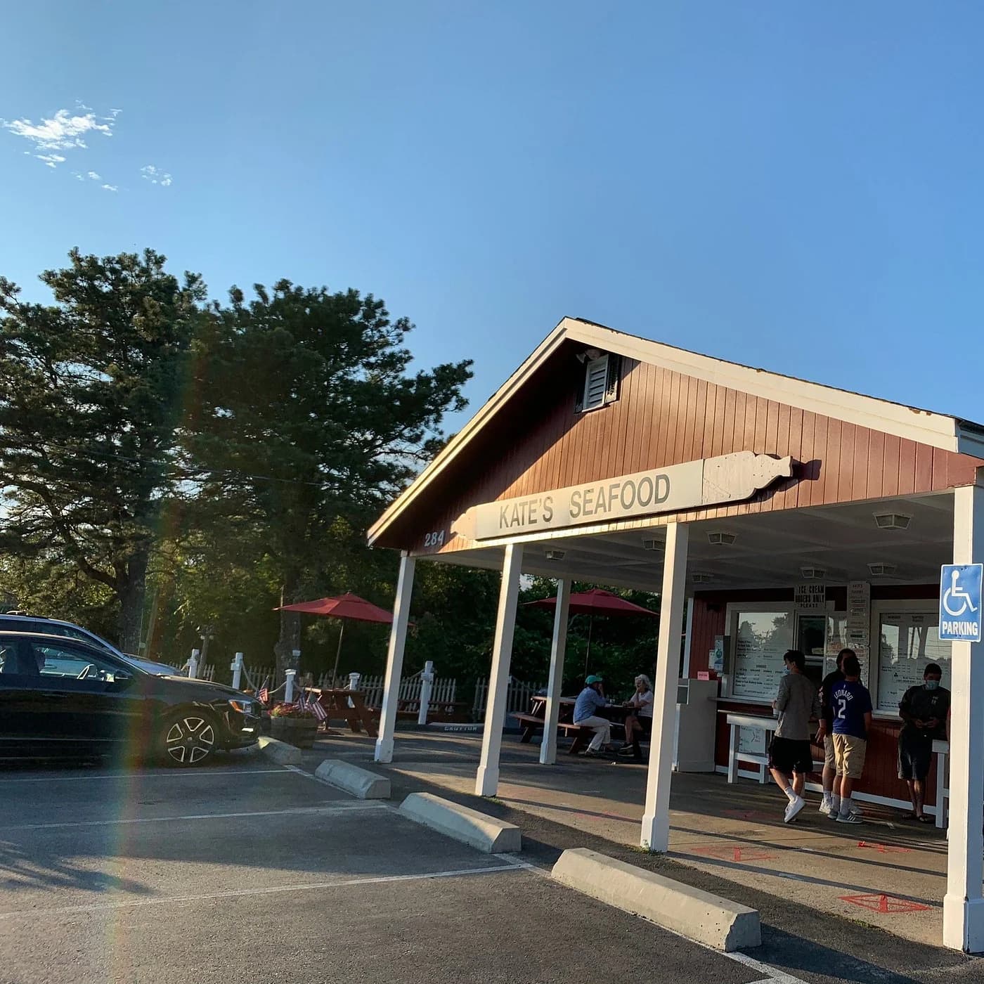 Sandwiches and coffee at Provisions