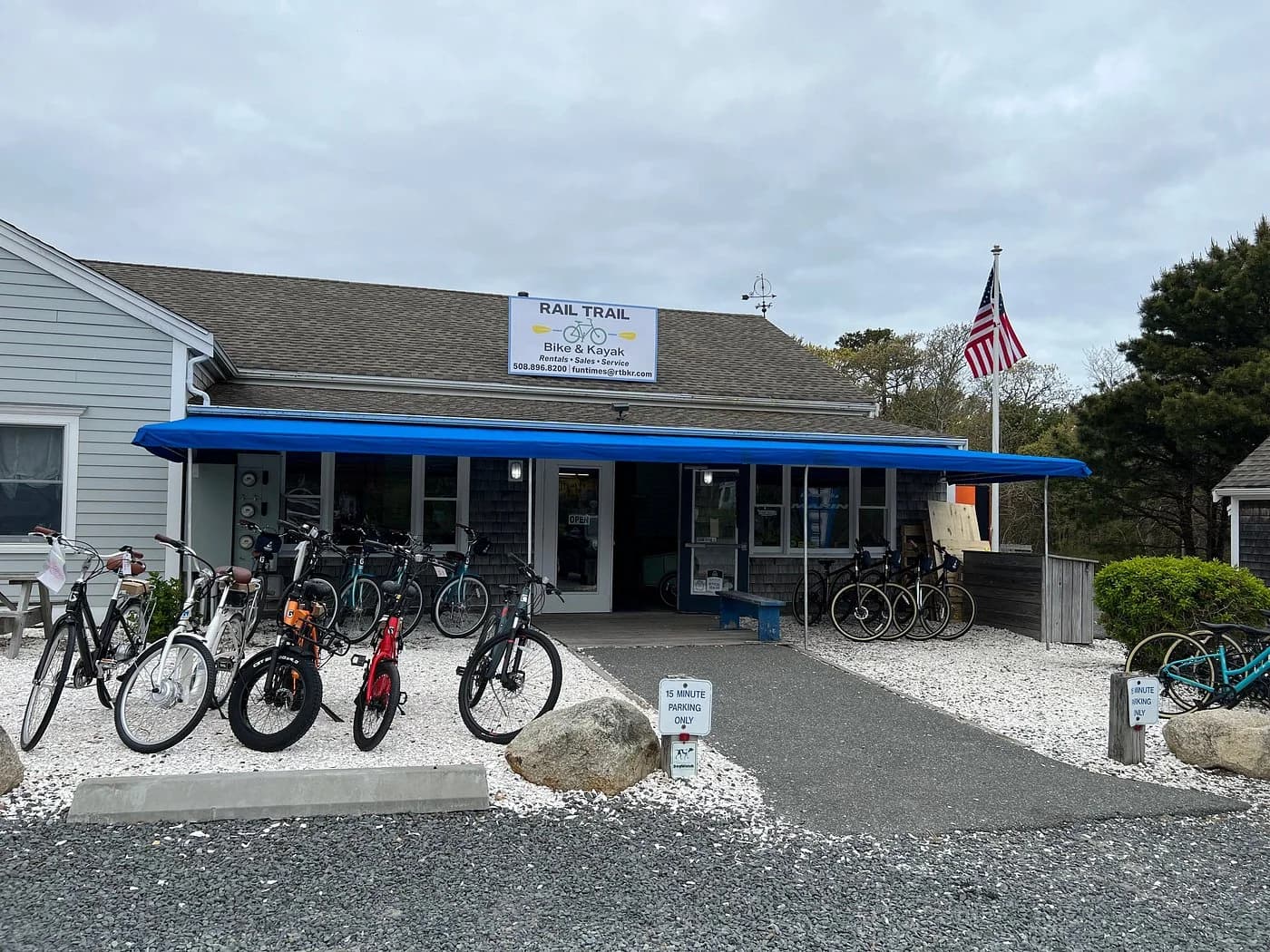 Coffee and bikes at The Rail Trail Bike & Bean