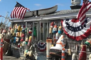 Sesuit Harbor Cafe outdoor seating