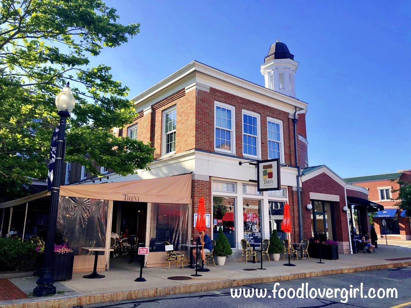 Trevi Café & Wine Bar at Mashpee Commons